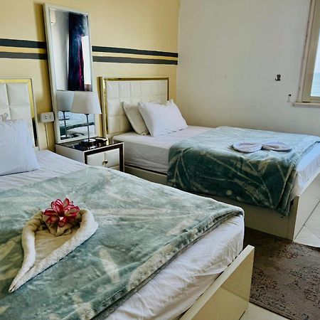 Alexandria Luxury Apartments Sporting Direct Sea View Exteriér fotografie