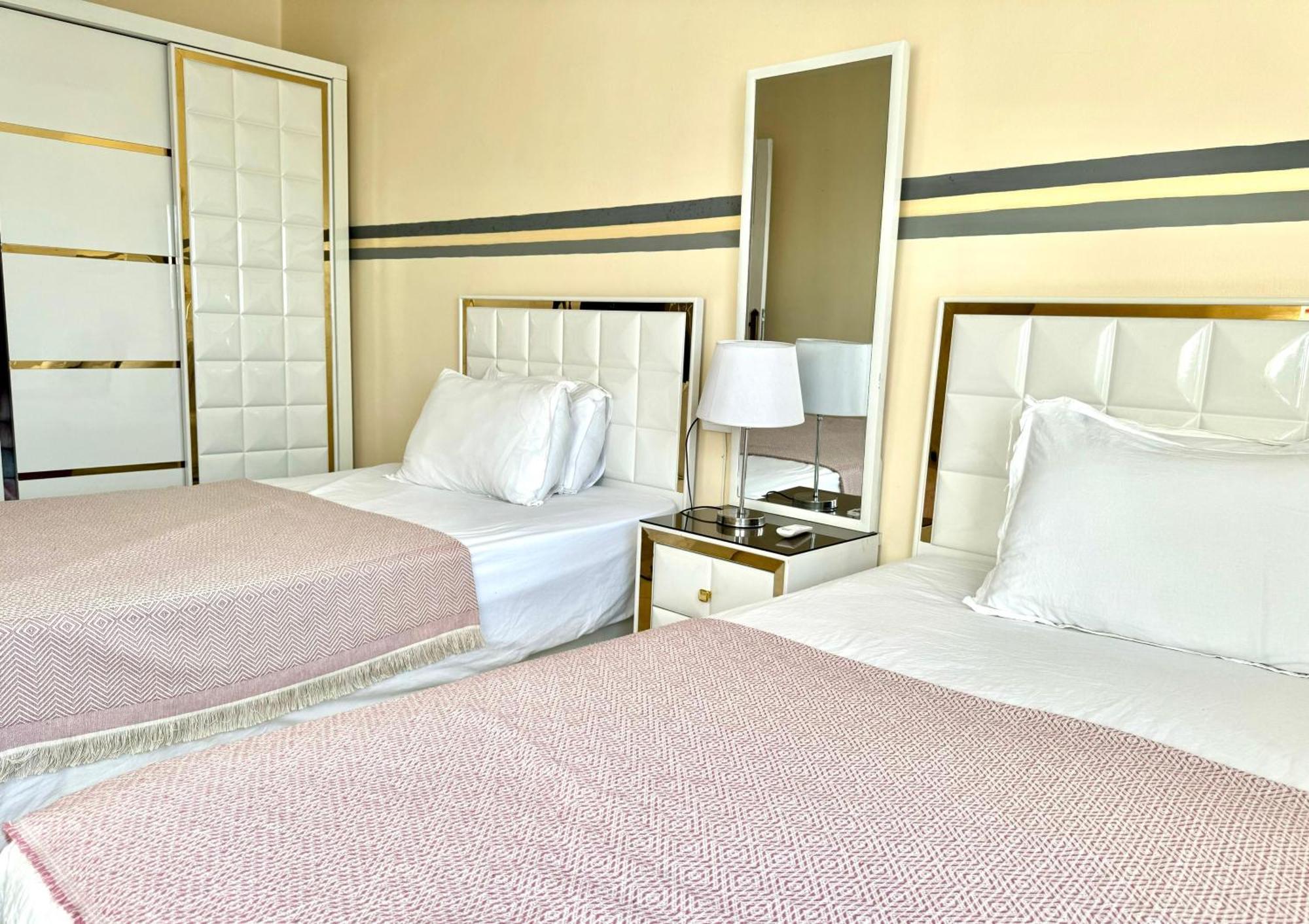 Alexandria Luxury Apartments Sporting Direct Sea View Exteriér fotografie